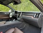 Volvo V60 B3 Inscription | Trekhaak | Pano dak | BLIS | Keyless | Elektrische stoelen | Ledere bekleding |