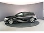 Volkswagen Golf 1.5 eTSI R-Line Business 130pk DSG Automaat, Panoramadak, Adaptive cruise control, Stoelverwarming, Stuurverwarming, Parkeersensoren, Navigatie, App-connect, LED koplampen