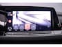 Volkswagen Golf 1.5 eTSI R-Line Business 130pk DSG Automaat, Panoramadak, Adaptive cruise control, Stoelverwarming, Stuurverwarming, Parkeersensoren, Navigatie, App-connect, LED koplampen