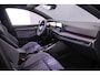 Volkswagen Golf 1.5 eTSI R-Line Business 130pk DSG Automaat, Panoramadak, Adaptive cruise control, Stoelverwarming, Stuurverwarming, Parkeersensoren, Navigatie, App-connect, LED koplampen