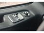 Renault Trafic 2.0 dCi 145 T29 L2H2 Comfort | 3-zits | Trekhaak | Navigatie | Cruise-control | Airco | 14999 MARGE 3 zitplaatsen Euro 6 leren bekleding onderhoudshistorie aanwezig