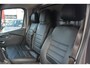 Renault Trafic 2.0 dCi 145 T29 L2H2 Comfort | 3-zits | Trekhaak | Navigatie | Cruise-control | Airco | 14999 MARGE 3 zitplaatsen Euro 6 leren bekleding onderhoudshistorie aanwezig