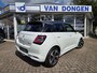 Suzuki Swift 1.2 Style Smart Hybrid | Automaat / Nieuw model | Parelmoer / Carplay / Clima / Two-Tone