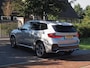 BMW iX1 xDrive30 67 kWh Panoramadak | Camera | Sfeerverlichting | Apple Carplay | Sportstoelen | NL-Auto |
