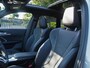 BMW iX1 xDrive30 67 kWh Panoramadak | Camera | Sfeerverlichting | Apple Carplay | Sportstoelen | NL-Auto |