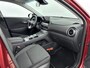 Hyundai Kona Electric EV Comfort 64 kWh | Warmtepomp | Navigatie & Carplay | Premium Audio | Camera | Adap Cruise |