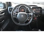 Peugeot 108 1.0 e-VTi Allure | Cruise control | Navi by App | Achteruitrijcamera | Airco | Elektr. Ramen voor | Extra getint glas | LMV 15" |