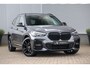 BMW X1 xDrive25e 220pk M-Sport Pano|Trekh|Memory|H&K|HUD|Leder