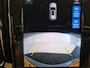 Volvo V60 2.0 B3 Plus Dark | Adaptieve Cruise Control | Panoramadak | Lederen Bekleding | DAB+ | Parkeercamera | Stoel-/Stuurverwarming | Dodehoek Detectie |