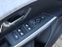 Peugeot 5008 1.2 Hybrid 145pk Allure | Camera | Lichtmetalen velgen | 7-persoons | LED verlichting |
