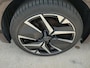 Peugeot e-208 EV GT 51 kWh | Fase 3 laden | Luxe stoelen | Massage | Stoelverwarming | Navigatie | Camera voor + achter |