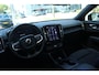 Volvo EX40 Single Motor Extended Range Plus 82 kWh | Trekhaak | Verwarmbare voorstoelen en stuurwiel | Keyless | Apple carplay/Android auto | Adaptieve cruise control | Warmtepomp