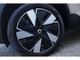 Volvo EX40 Single Motor Extended Range Plus 82 kWh | Trekhaak | Verwarmbare voorstoelen en stuurwiel | Keyless | Apple carplay/Android auto | Adaptieve cruise control | Warmtepomp