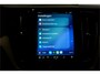 Volvo XC60 2.0 T8 AWD 335kW/456pk Aut8 Recharge Ultra Dark LUCHTVERING + BOWERS&WILKINS + PANORAMADAK + BLIS + HEAD-UP + PILOT ASSIST + V&A STOEL-&STUURVERWARMING + GOOGLE + STOELVENTILATIE&-MASSAGE + ADAPT.CRUISE + 360 CAMERA + 21" LM-VELGEN!!