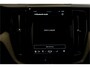 Volvo XC60 2.0 T8 AWD 335kW/456pk Aut8 Recharge Ultra Dark LUCHTVERING + BOWERS&WILKINS + PANORAMADAK + BLIS + HEAD-UP + PILOT ASSIST + V&A STOEL-&STUURVERWARMING + GOOGLE + STOELVENTILATIE&-MASSAGE + ADAPT.CRUISE + 360 CAMERA + 21" LM-VELGEN!!