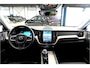 Volvo XC60 2.0 T8 AWD 335kW/456pk Aut8 Recharge Ultra Dark LUCHTVERING + BOWERS&WILKINS + PANORAMADAK + BLIS + HEAD-UP + PILOT ASSIST + V&A STOEL-&STUURVERWARMING + GOOGLE + STOELVENTILATIE&-MASSAGE + ADAPT.CRUISE + 360 CAMERA + 21" LM-VELGEN!!