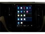 Volvo XC60 2.0 T8 AWD 335kW/456pk Aut8 Recharge Ultra Dark LUCHTVERING + BOWERS&WILKINS + PANORAMADAK + BLIS + HEAD-UP + PILOT ASSIST + V&A STOEL-&STUURVERWARMING + GOOGLE + STOELVENTILATIE&-MASSAGE + ADAPT.CRUISE + 360 CAMERA + 21" LM-VELGEN!!