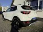 Kia Stonic 1.0 T-GDi MHEV DynamicPlusLine Automaat/ 1e Eigenaar/ Navi/ Camera/ Full Led/ Afnb Trekhaak/ Stuur+ Stoelverwarming