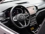 Volkswagen T-Cross 1.0 TSI Style | Trekhaak | Achteruitrijcamera | Stoelverwarming | Dodehoekdetectie | Apple Carplay/Android Auto |
