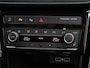 Volkswagen T-Cross 1.0 TSI Style | Trekhaak | Achteruitrijcamera | Stoelverwarming | Dodehoekdetectie | Apple Carplay/Android Auto |