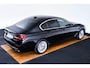 BMW 5-Serie 530e Luxury Line - Driving Assistant Professional - Head up - Comfort Access - BMW Laserlight - Getinte Ruiten - High Beam Assistant - Comfortstoelen - Stuurwielrand verwarmd -