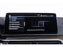 BMW 5-Serie 530e Luxury Line - Driving Assistant Professional - Head up - Comfort Access - BMW Laserlight - Getinte Ruiten - High Beam Assistant - Comfortstoelen - Stuurwielrand verwarmd -