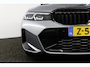 BMW 3-Serie 320e M Sport|NAP|1e eigenaar|Pano