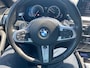 BMW 5-Serie Touring 530i High Executive M | M Pakket | Schuif/kanteldak | Head-Up display | 20 inch | Adaptieve cruise control | Luchtvering | Stoel en stuurwielverwarming | Sfeerverlichting | Lederen dashboard | Keyless | 360 graden camera |