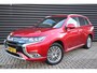 Mitsubishi Outlander 2.4 PHEV Instyle Opendak, Adaptive cruise, Leder, Trekhaak