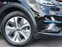 Kia Niro EV e-Niro ExecutiveLine Sky 64 kWh | SOH: 95.8% | 3 Fase | Warmtepomp | Schuifdak | Leder | Memory Seat |
