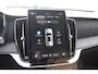 Volvo XC90 T8 455PK Plug-in hybrid AWD Ultra Dark / Bowers & Wilkins / Luchtvering / Head-Up Display / 360 Camera / Massagestoelen / Elektrisch bedienbare stoelen met geheugen / Stoelventilatie / Nappaleder / Elektrisch uitklapbare trekhaak / Gelamineerde ruiten