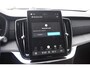 Volvo XC90 T8 455PK Plug-in hybrid AWD Ultra Dark / Bowers & Wilkins / Luchtvering / Head-Up Display / 360 Camera / Massagestoelen / Elektrisch bedienbare stoelen met geheugen / Stoelventilatie / Nappaleder / Elektrisch uitklapbare trekhaak / Gelamineerde ruiten