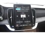 Volvo XC90 T8 455PK Plug-in hybrid AWD Ultra Dark / Bowers & Wilkins / Luchtvering / Head-Up Display / 360 Camera / Massagestoelen / Elektrisch bedienbare stoelen met geheugen / Stoelventilatie / Nappaleder / Elektrisch uitklapbare trekhaak / Gelamineerde ruiten