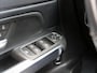 Mercedes-Benz GLB 200 Premium | PANODAK | TREKHAAK | CAMERA |