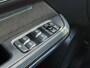 Lynk & Co 01 1.5 PHEV 261pk | Blackline | Zwarte hemel | Rolhoes | 360 camera | Panoramadak | 20 inch velgen | Adaptieve cruise | Navigatie | CarPlay | Keyless | LED | DAB | Infinity | Stoelverwarming | Elektrische achterklep | Volledig dealeronderhouden | Fabrieksgarantie