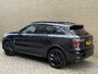 Lynk & Co 01 1.5 PHEV 261pk | Blackline | Zwarte hemel | Rolhoes | 360 camera | Panoramadak | 20 inch velgen | Adaptieve cruise | Navigatie | CarPlay | Keyless | LED | DAB | Infinity | Stoelverwarming | Elektrische achterklep | Volledig dealeronderhouden | Fabrieksgarantie