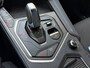 Lynk & Co 01 1.5 PHEV 261pk | Blackline | Zwarte hemel | Rolhoes | 360 camera | Panoramadak | 20 inch velgen | Adaptieve cruise | Navigatie | CarPlay | Keyless | LED | DAB | Infinity | Stoelverwarming | Elektrische achterklep | Volledig dealeronderhouden | Fabrieksgarantie