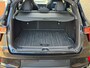 Lynk & Co 01 1.5 PHEV 261pk | Blackline | Zwarte hemel | Rolhoes | 360 camera | Panoramadak | 20 inch velgen | Adaptieve cruise | Navigatie | CarPlay | Keyless | LED | DAB | Infinity | Stoelverwarming | Elektrische achterklep | Volledig dealeronderhouden | Fabrieksgarantie