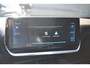 Peugeot 2008 1.2 PureTech GT Pack | Adaptive Cruise control | Stoelverwarming | Schuif/Kantel Dak | Navi by App | Dodehoek detectie | DAB | Achteruitrijcamera | Full-Led | Leder/Alcantara bekleding | LMV 18" |
