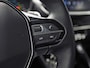 Peugeot 208 1.2 Hybrid 110 e-DCS6 Sport Style Automaat (APPLE CARPLAY, NAVIGATIE, PARKEERSENSOREN, SPORTSTOELEN, LANE ASSIST, CRUISE, NIEUWSTAAT)