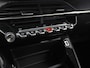 Peugeot 208 1.2 Hybrid 110 e-DCS6 Sport Style Automaat (APPLE CARPLAY, NAVIGATIE, PARKEERSENSOREN, SPORTSTOELEN, LANE ASSIST, CRUISE, NIEUWSTAAT)