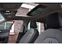 SEAT Leon 1.0 TSI Style Business Intense / beats audio / pano / adaptief Wij zijn op afspraak geopend! Graag bellen voor uw komst.