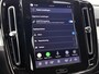 Volvo XC40 2.0 B4 Plus Dark | Trekhaak | Stoel + Stuurverwarming | All-season banden |