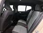 Volvo XC40 2.0 B4 Plus Dark | Trekhaak | Stoel + Stuurverwarming | All-season banden |