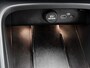 Volvo XC40 2.0 B4 Plus Dark | Trekhaak | Stoel + Stuurverwarming | All-season banden |