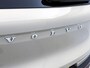 Volvo XC40 2.0 B4 Plus Dark | Trekhaak | Stoel + Stuurverwarming | All-season banden |