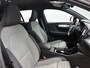 Volvo XC40 2.0 B4 Plus Dark | Trekhaak | Stoel + Stuurverwarming | All-season banden |