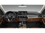BMW 5-Serie Touring 530e Trekhaak - Active Cruise Control - Elektrisch verstelbare/verwarmde stoelen - High Beam Assistant - Getinte Ruiten - Sportstoelen - Driving/Parking Assistant -