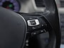 Volkswagen Golf 1.0 TSI Sportline Automaat (APPLE CARPLAY, NAVIGATIE, CAMERA, CLIMATE, SPORTSTOELEN, GETINT GLAS, LM VELGEN, CRUISE, NIEUWSTAAT)