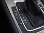 Volkswagen Golf 1.0 TSI Sportline Automaat (APPLE CARPLAY, NAVIGATIE, CAMERA, CLIMATE, SPORTSTOELEN, GETINT GLAS, LM VELGEN, CRUISE, NIEUWSTAAT)